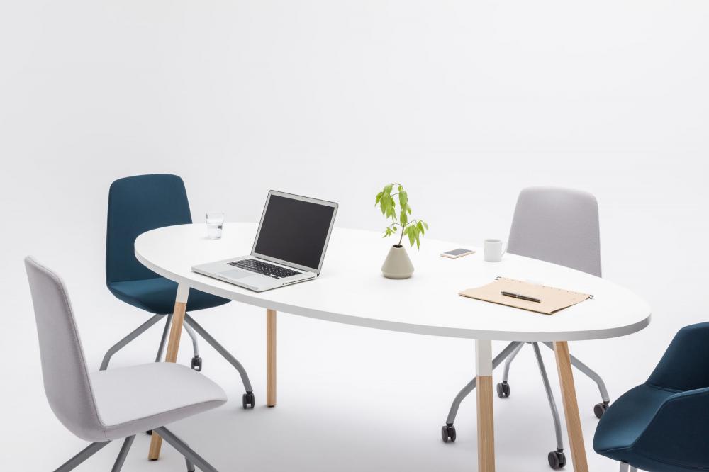 Table Ogi W